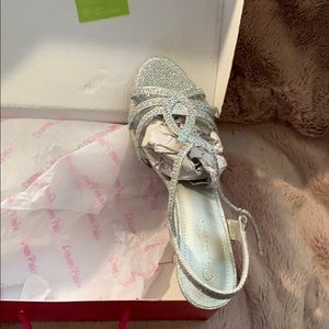 Brand new Glitter Silver heels